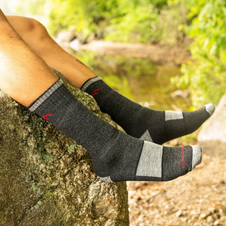 Darn Tough Hiker Boot Sock Midweight – with Full Cushion